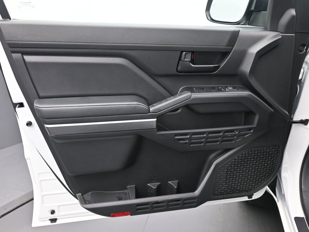 Used 2024 Toyota Tacoma SR5 image 23