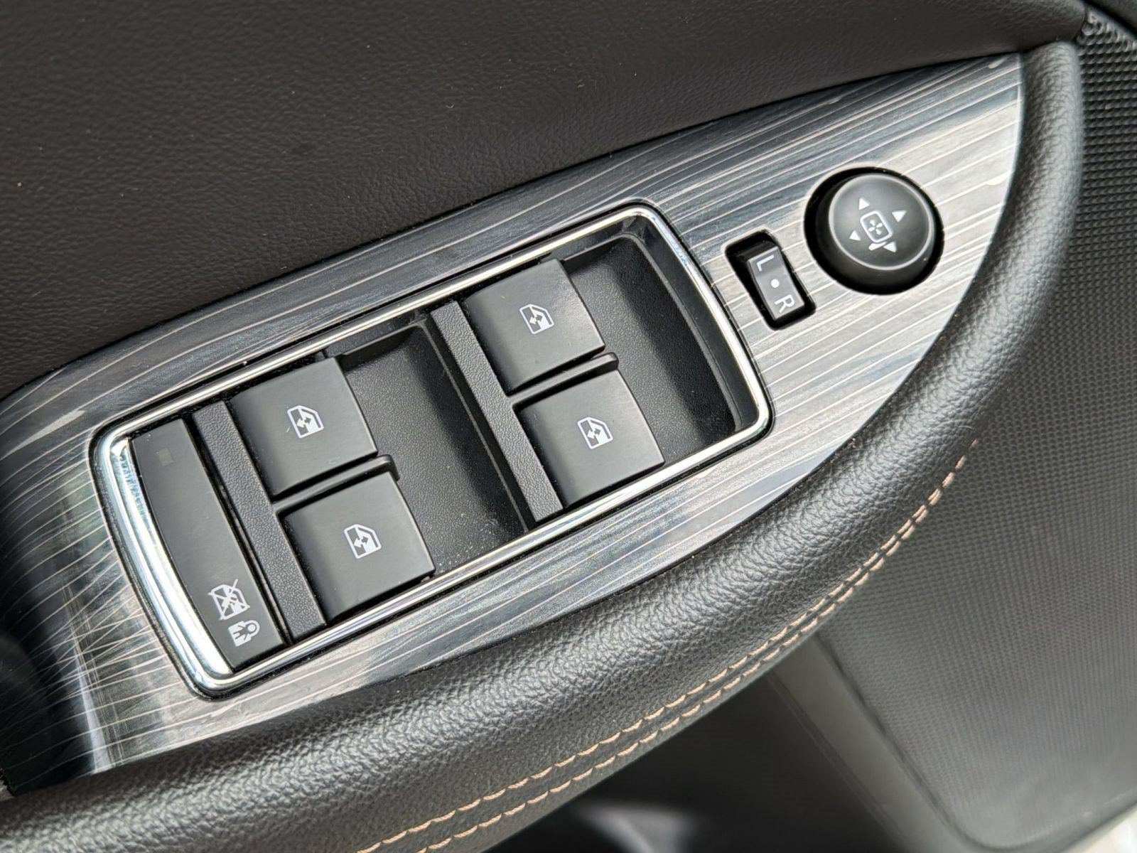 Certified 2019 Chevrolet Impala LT FWD image 27