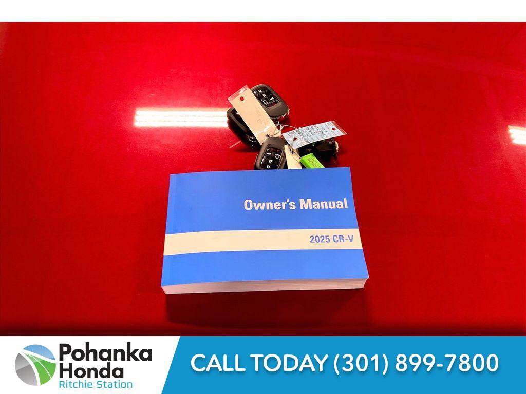 Used 2025 Honda CR-V EX image 11