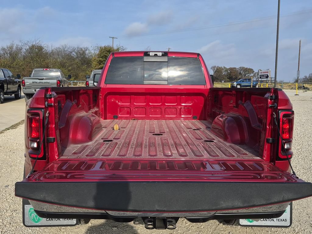 New 2026 RAM 3500 Tradesman AWD/4WD image 7