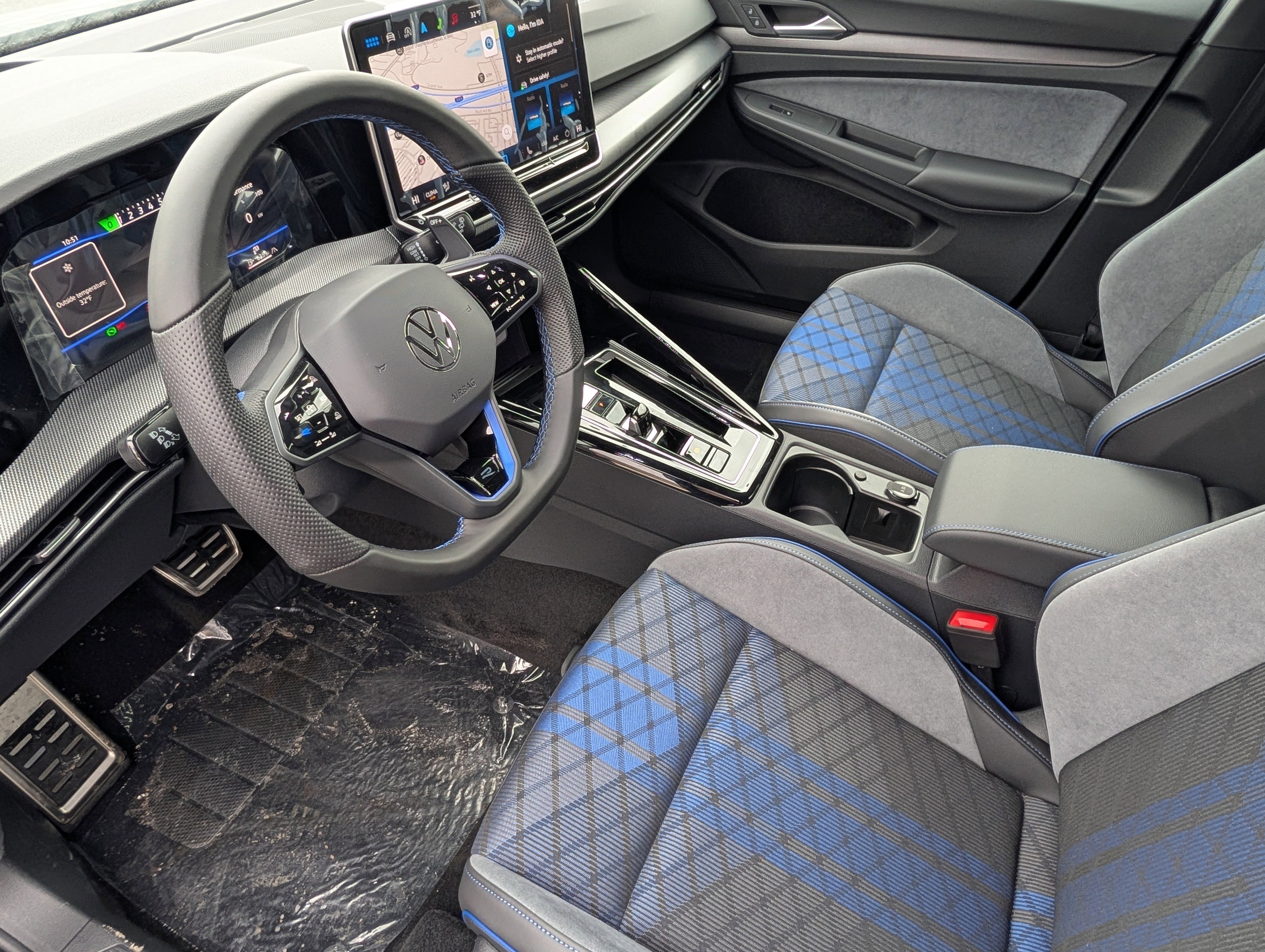 New 2026 Volkswagen Golf w/ Euro Style Package image 7