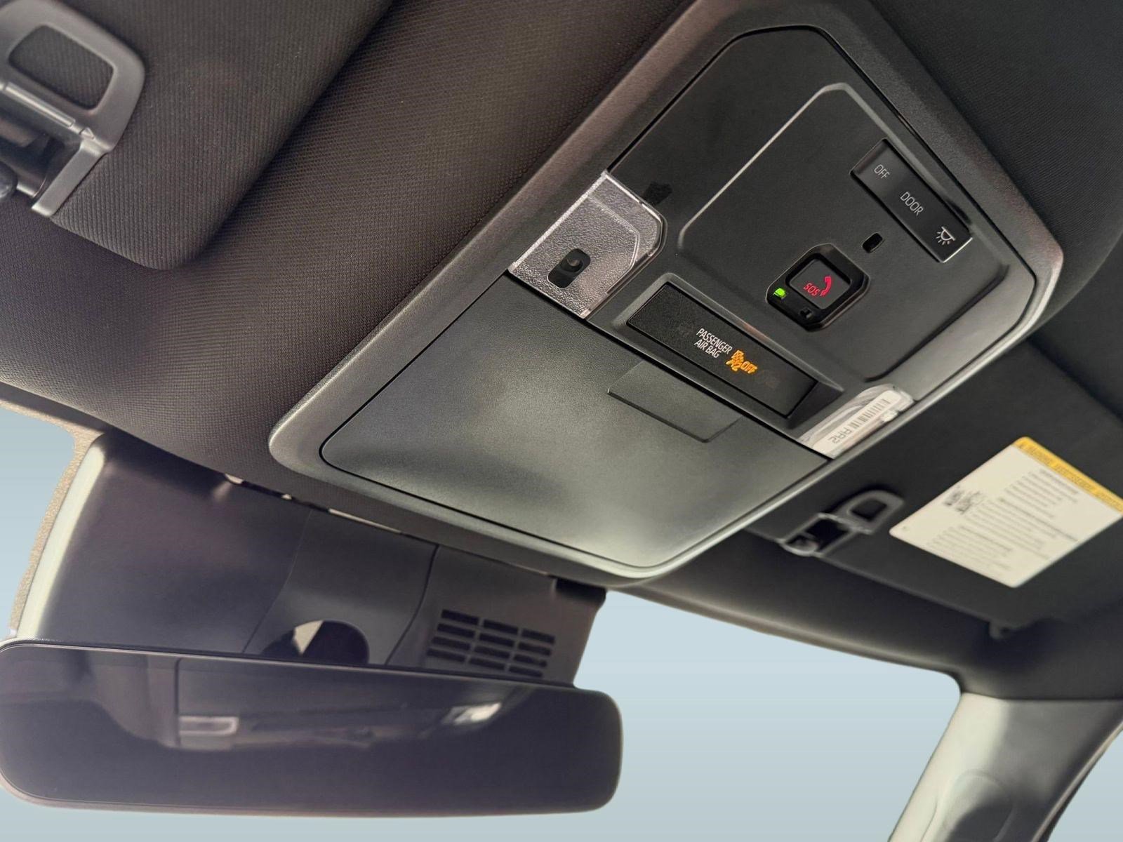 Used 2024 Toyota Tacoma TRD Off-Road image 19