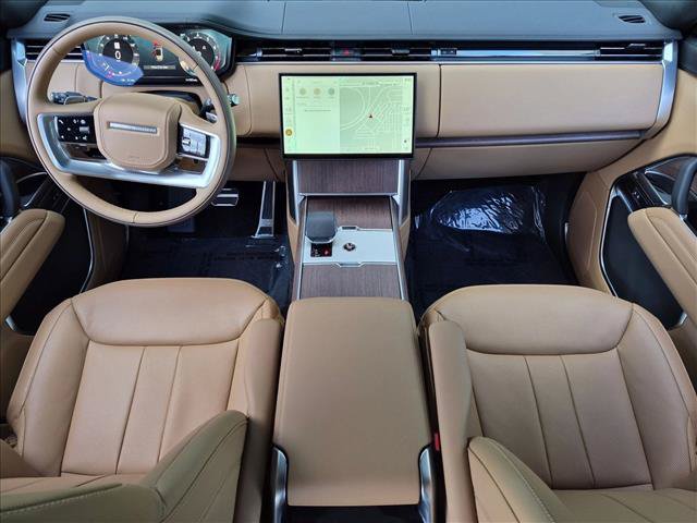 Used 2026 Land Rover Range Rover Long Wheelbase SE AWD/4WD image 19