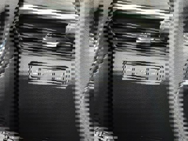 Used 2025 Nissan Altima 2.5 SV image 20