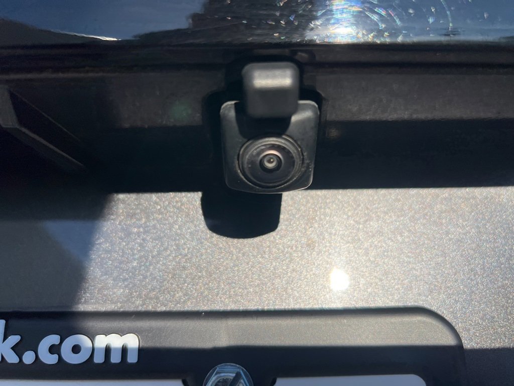 Certified 2025 Toyota Sequoia Platinum image 21