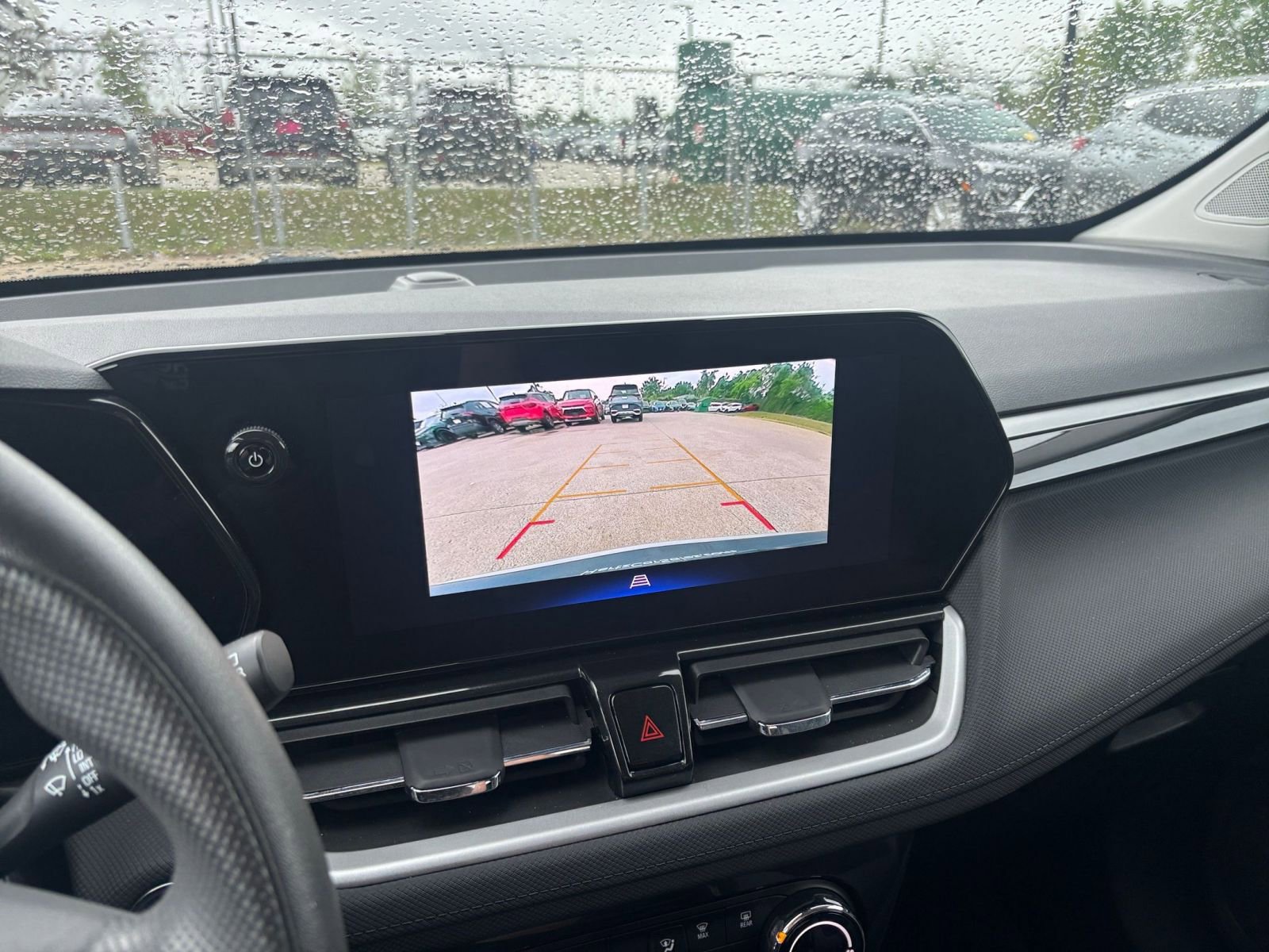 Used 2025 Chevrolet TrailBlazer LT FWD image 22