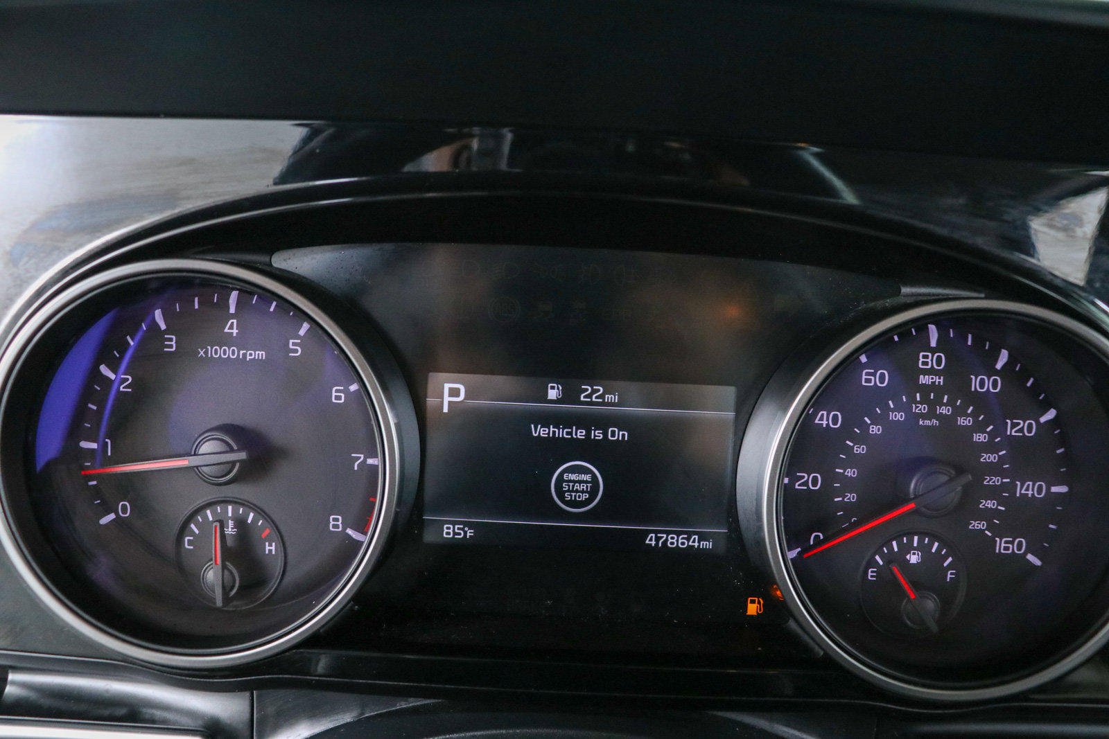Used 2024 Kia Carnival EX FWD image 15