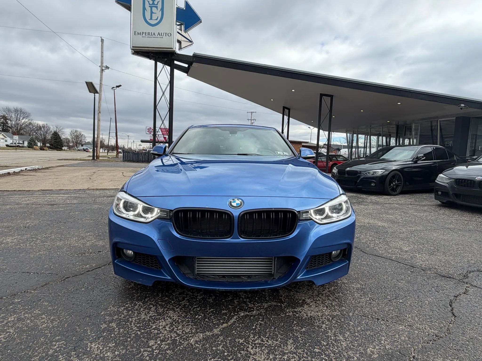 Used 2015 BMW 335i xDrive Sedan image 2