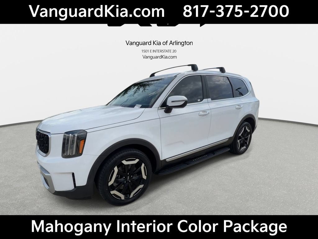 Certified 2024 Kia Telluride EX w/ EX Captain's Chair Package FWD image 4