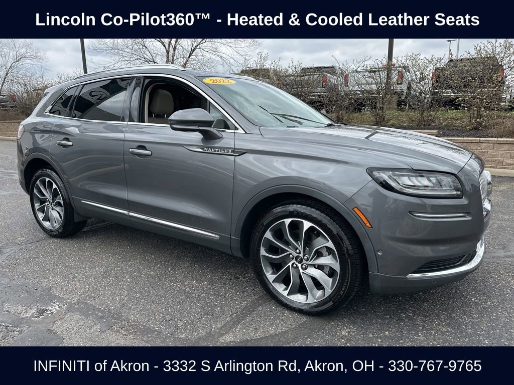 Used 2022 Lincoln Nautilus Reserve w/ Equipment Group 201A image 17