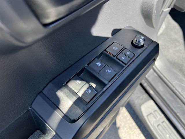 Used 2023 Toyota Tacoma SR image 18