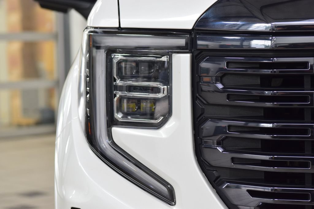 Used 2024 GMC Sierra 1500 Denali Ultimate AWD/4WD image 12