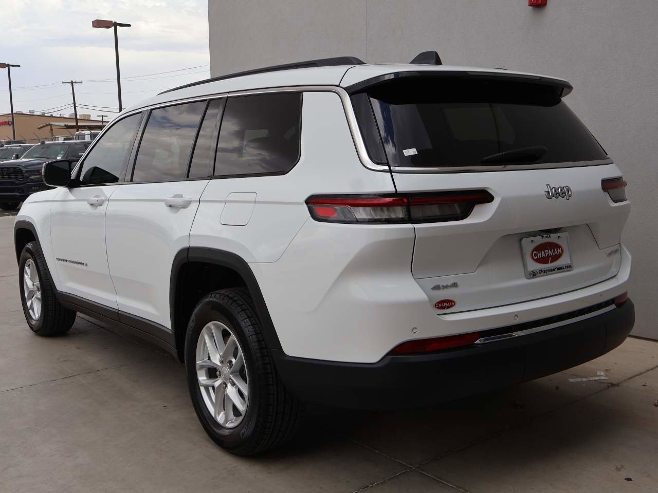 New 2025 Jeep Grand Cherokee L Laredo w/ Luxury Tech Group I image 3