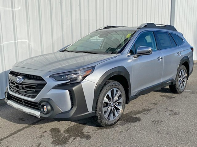 New 2025 Subaru Outback Touring image 3
