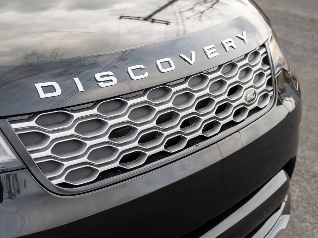 New 2026 Land Rover Discovery Limited Edition AWD/4WD image 15