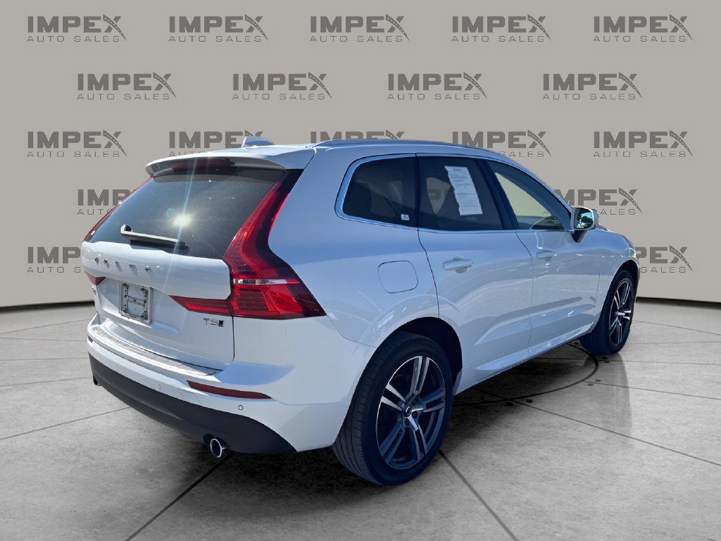 Used 2021 Volvo XC60 T5 Momentum w/ Premium Package AWD/4WD image 5
