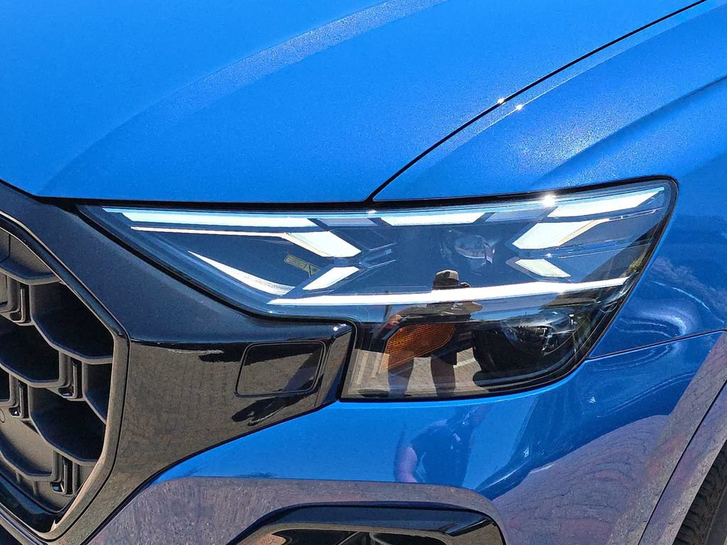 New 2026 Audi SQ8 Prestige AWD/4WD image 32