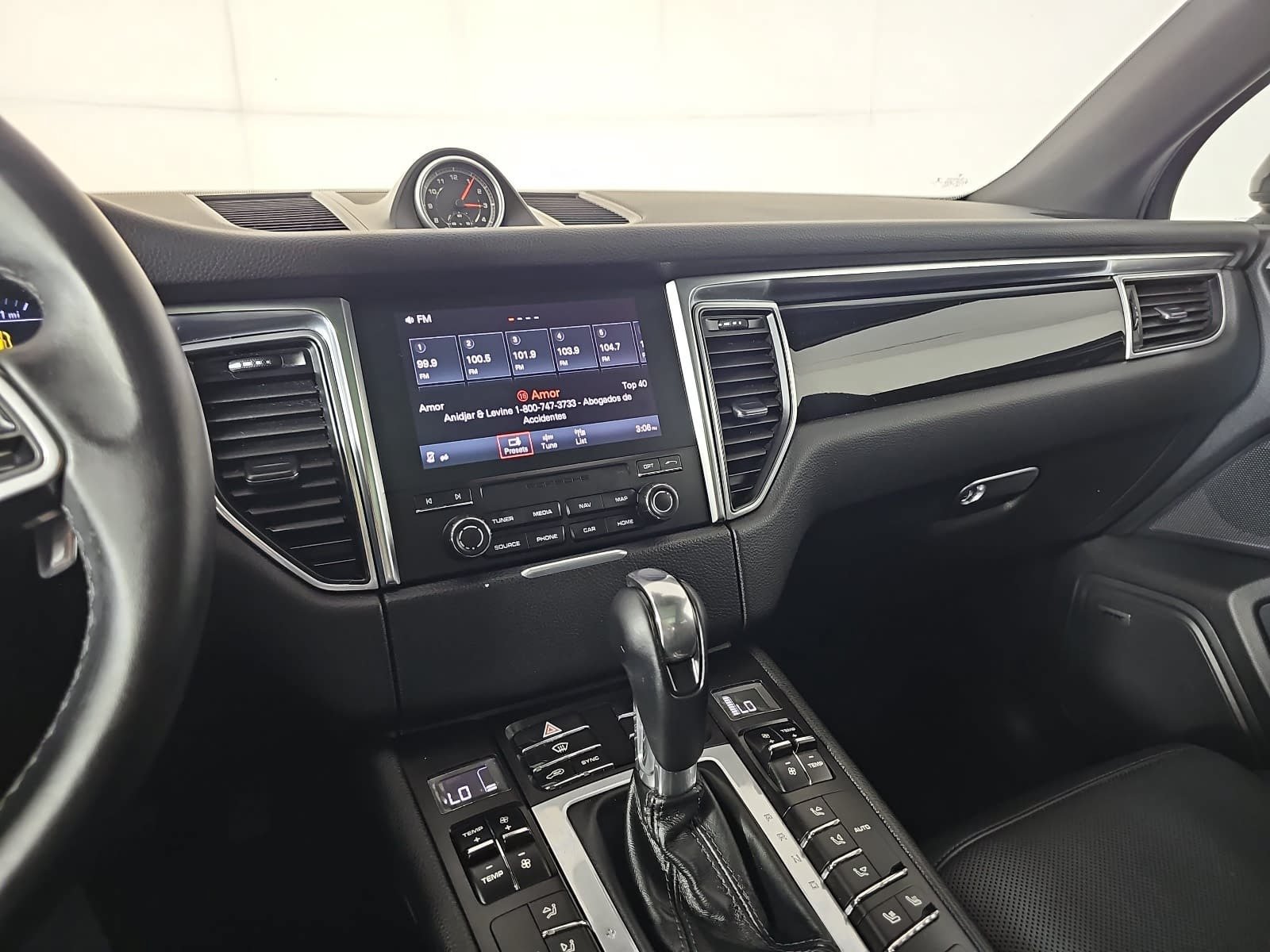 Used 2018 Porsche Macan S AWD/4WD image 20