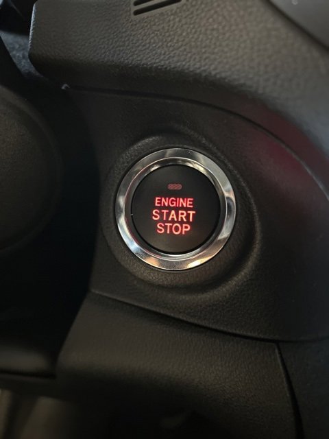 Used 2022 Subaru Ascent Limited w/ Technology Package image 8