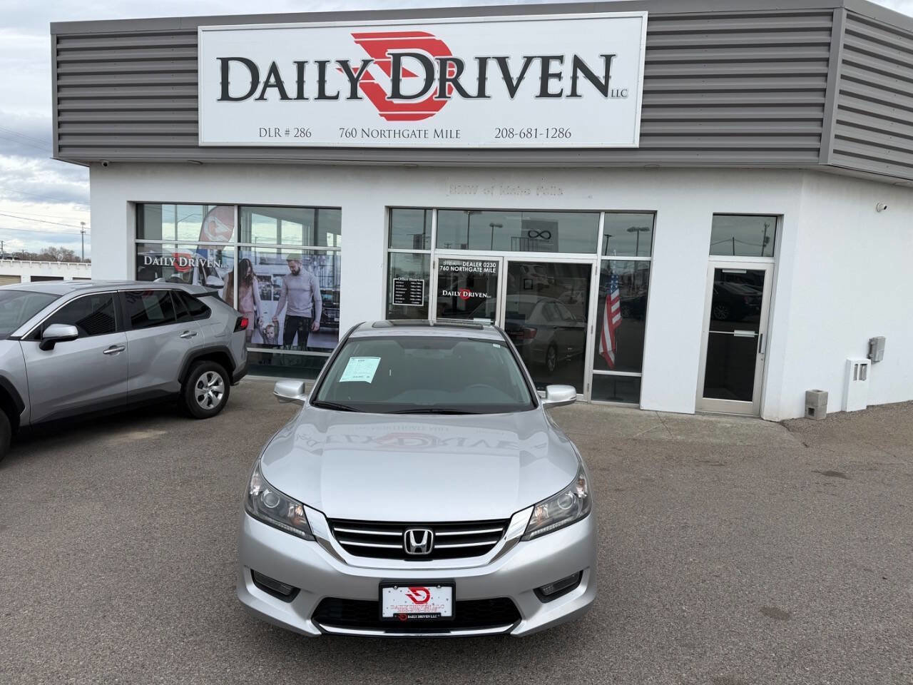 Used 2014 Honda Accord EX image 4