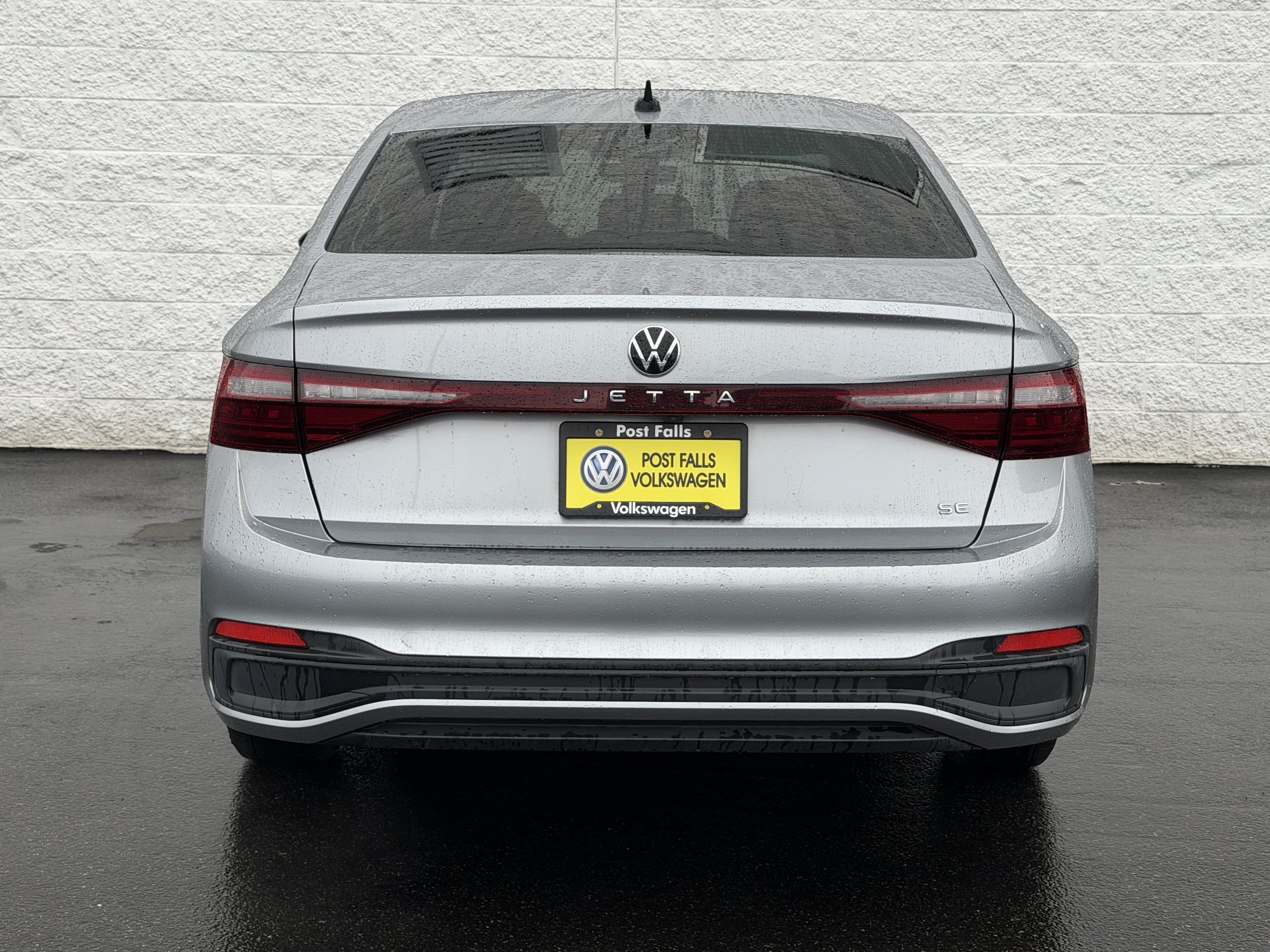 Used 2025 Volkswagen Jetta SE FWD image 6