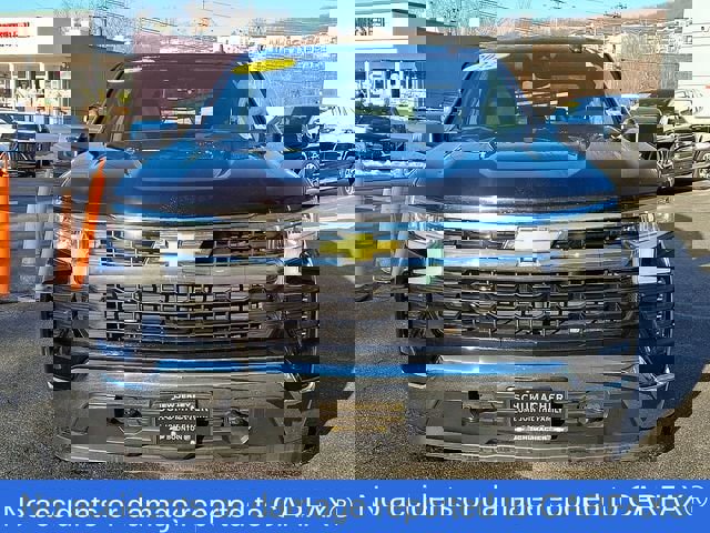 Used 2022 Chevrolet Silverado 1500 LT image 2