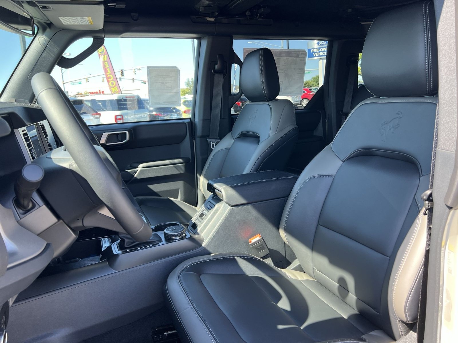 New 2026 Ford Bronco Outer Banks AWD/4WD image 13