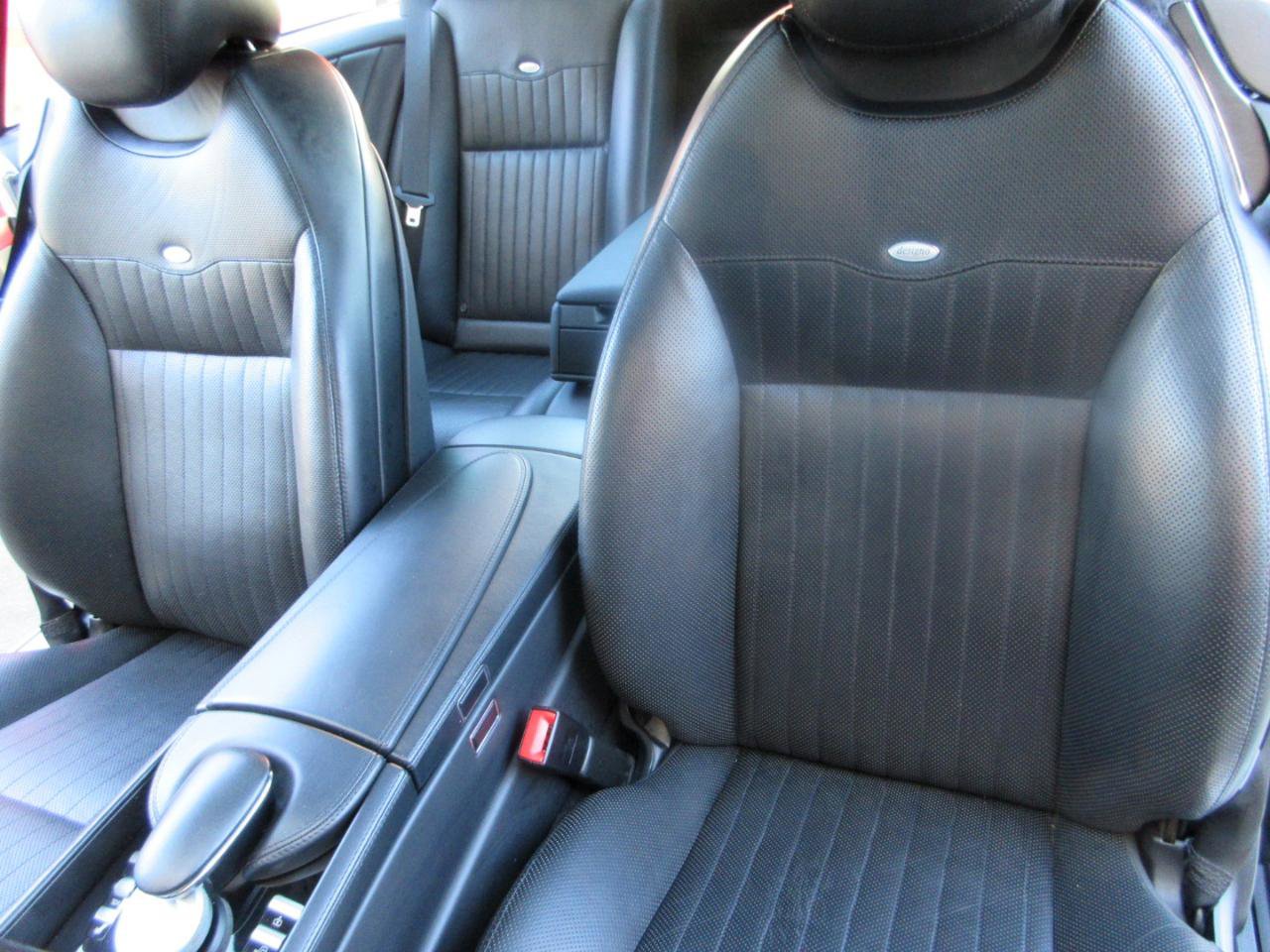 Used 2013 Mercedes-Benz CL 550 4MATIC image 16