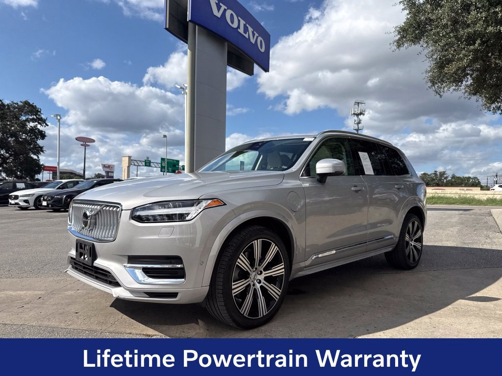 Certified 2024 Volvo XC90 T8 Plus w/ Protection Package Premier AWD/4WD image 3