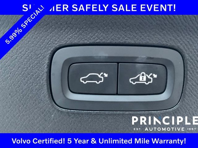 Certified 2023 Volvo XC90 B6 Plus AWD/4WD image 29