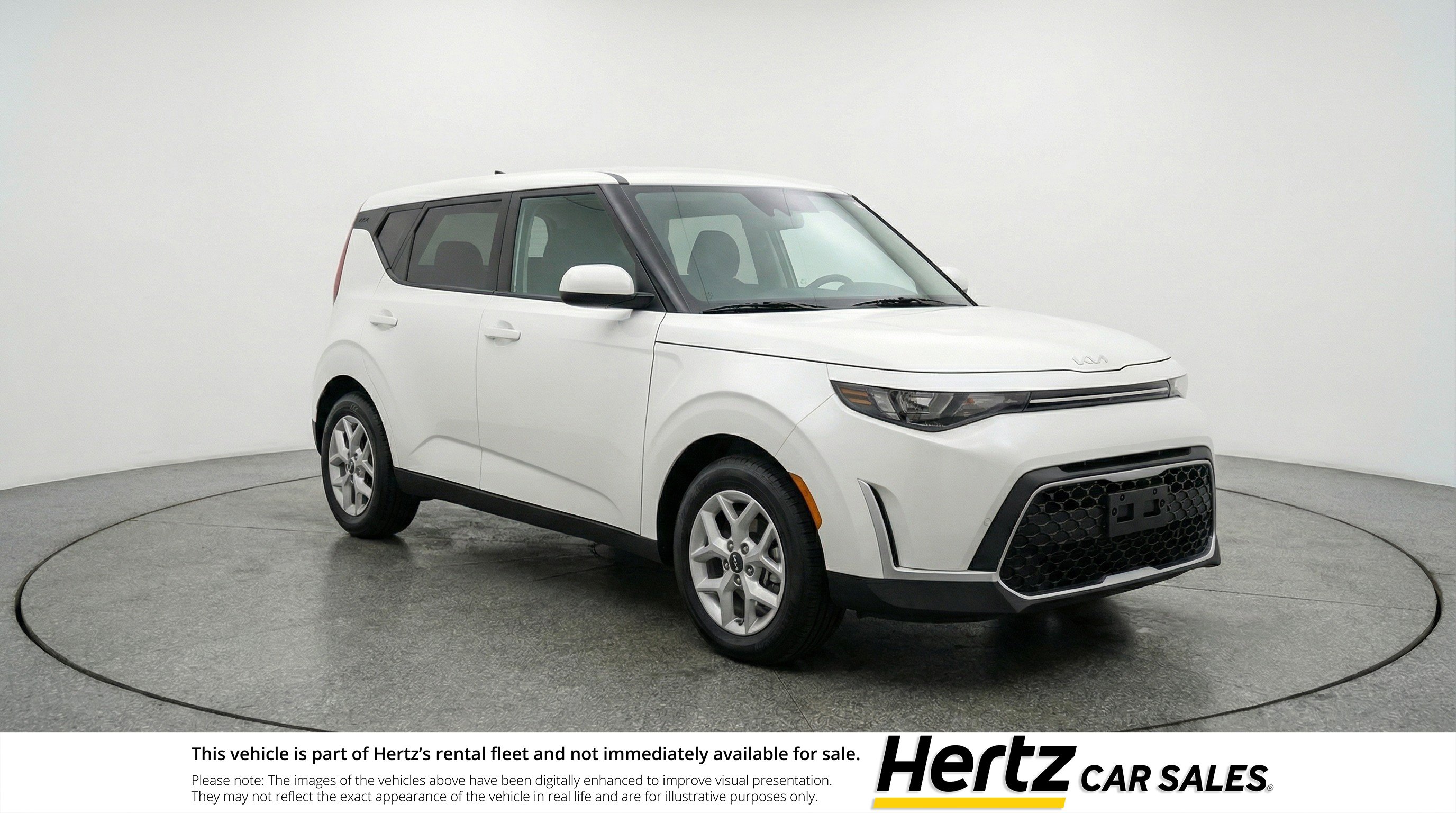 Used 2025 Kia Soul LX w/ LX Technology Package FWD image 1
