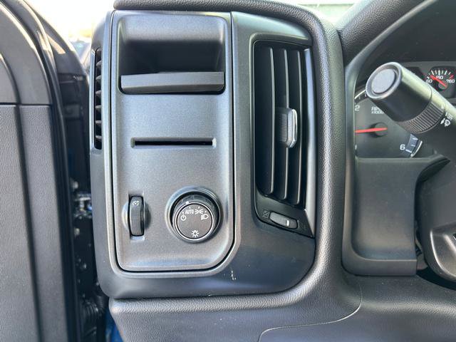 Used 2017 Chevrolet Silverado 1500 W/T w/ Trailering Package image 19