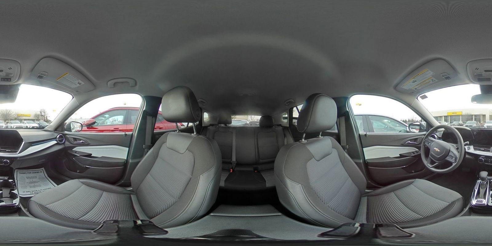 Used 2025 Chevrolet Trax LT image 40