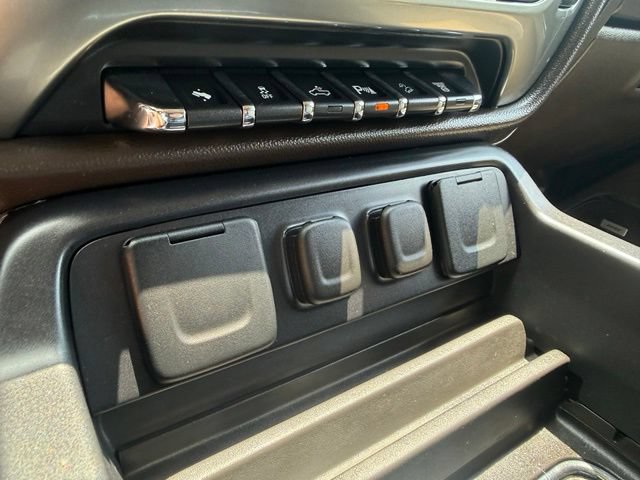 Used 2015 Chevrolet Silverado 2500 LTZ w/ Duramax Plus Package AWD/4WD image 30
