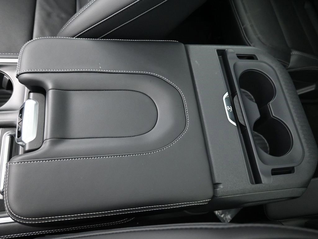 New 2025 Ford Expedition Max Platinum w/ Stealth Performance Package image 19