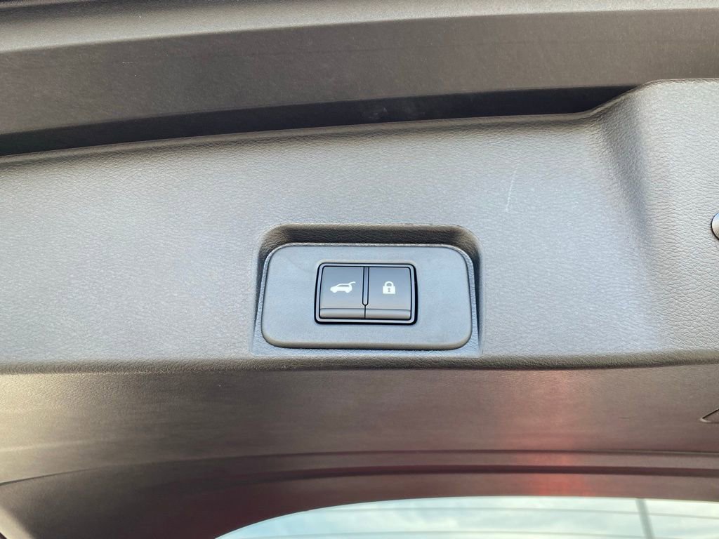 New 2026 Nissan Rogue SV image 33