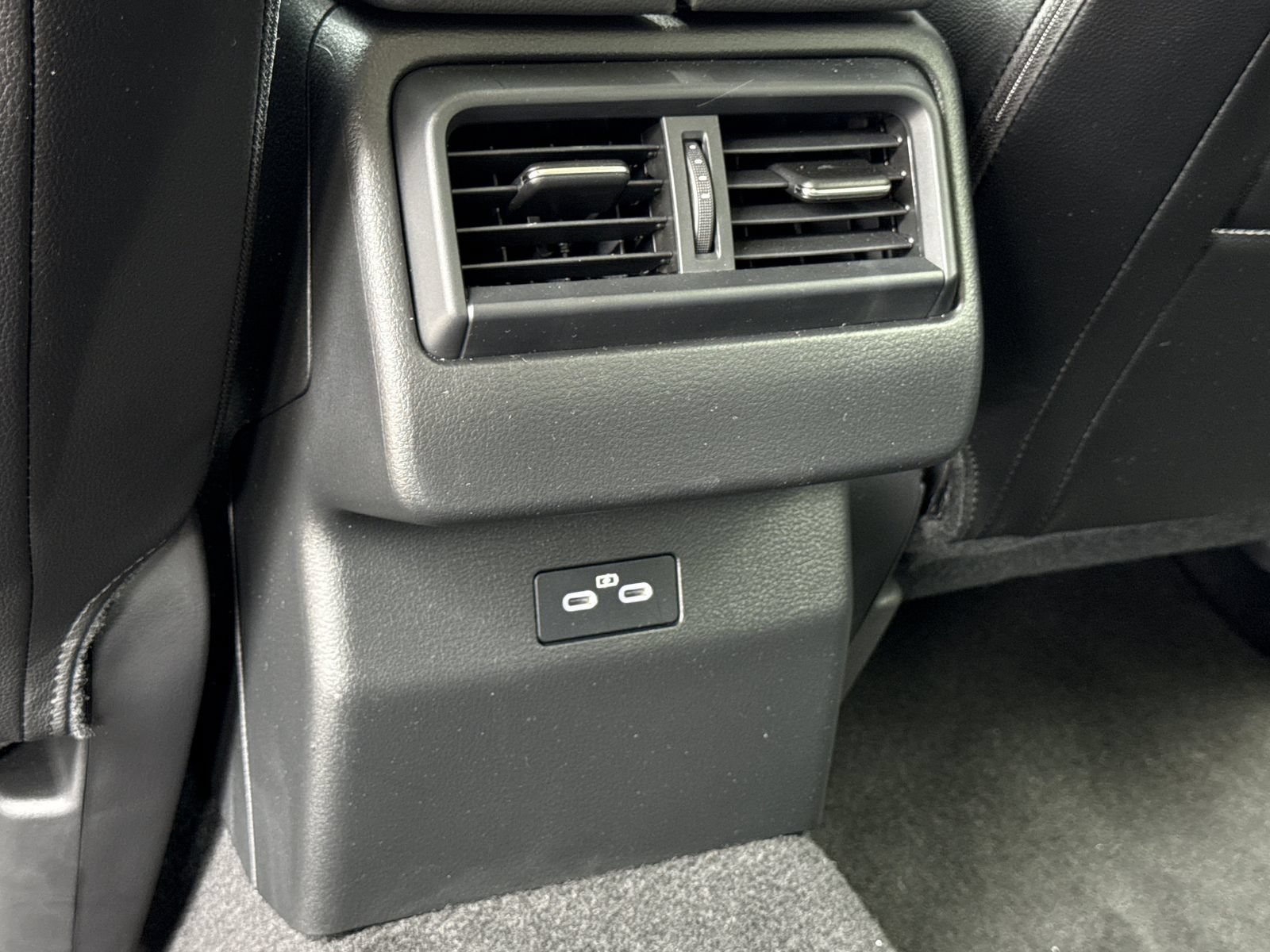 Used 2025 MAZDA CX-50 AWD 2.5 S w/ Select Package image 11