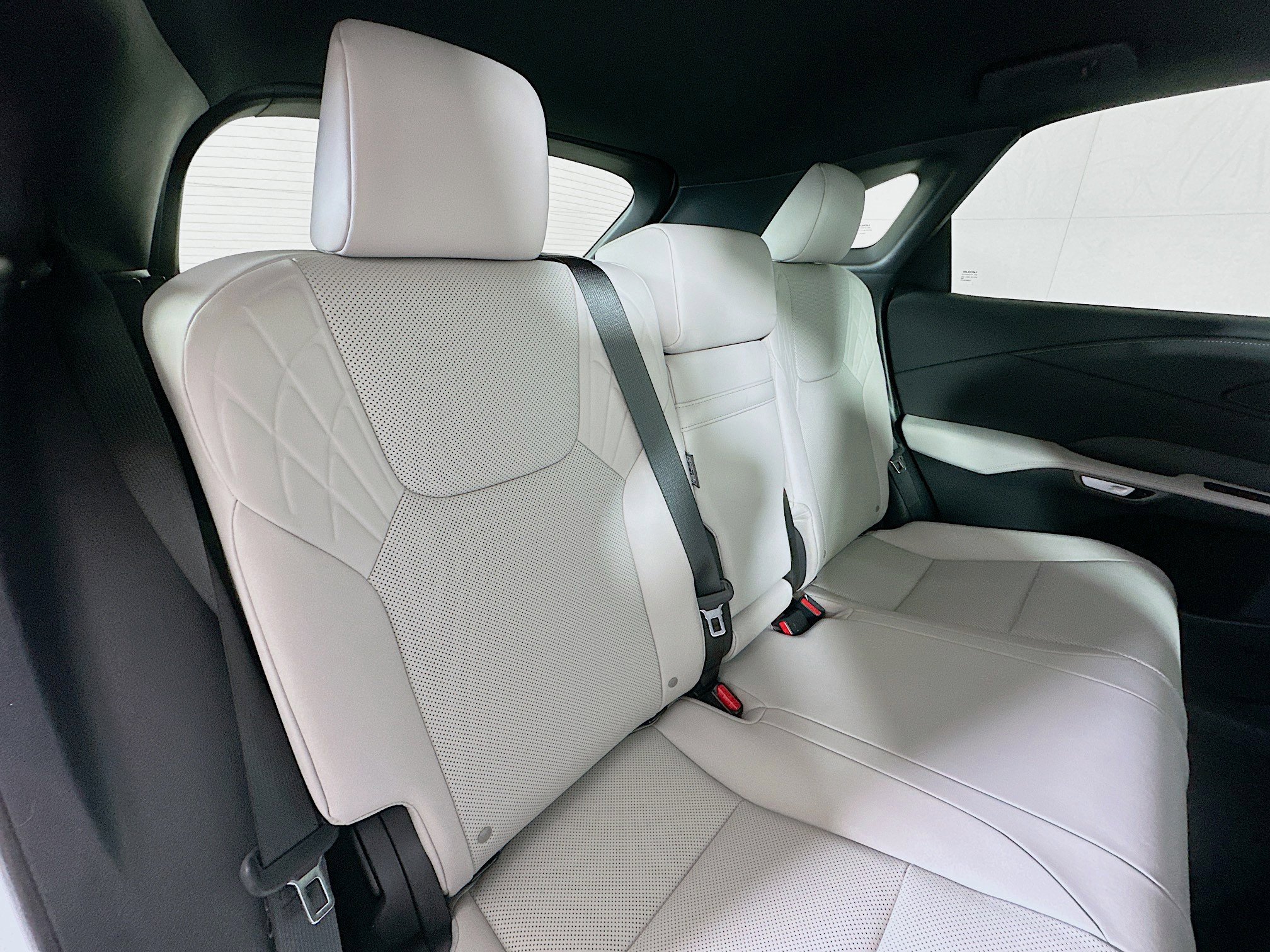 Certified 2025 Lexus RX 350 F Sport w/ Convenience Package image 26