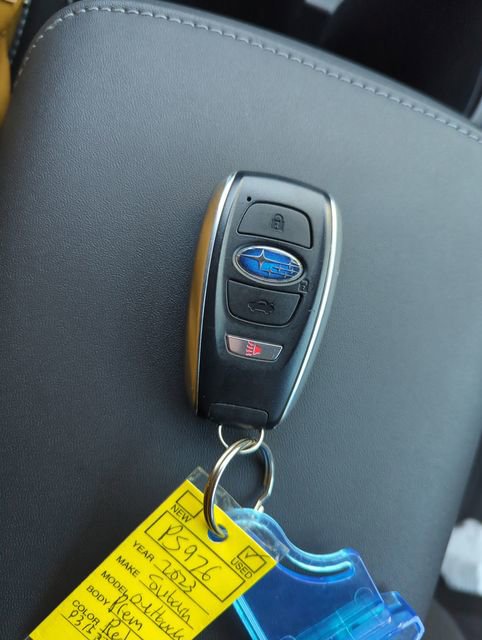 Used 2023 Subaru Outback Premium image 36