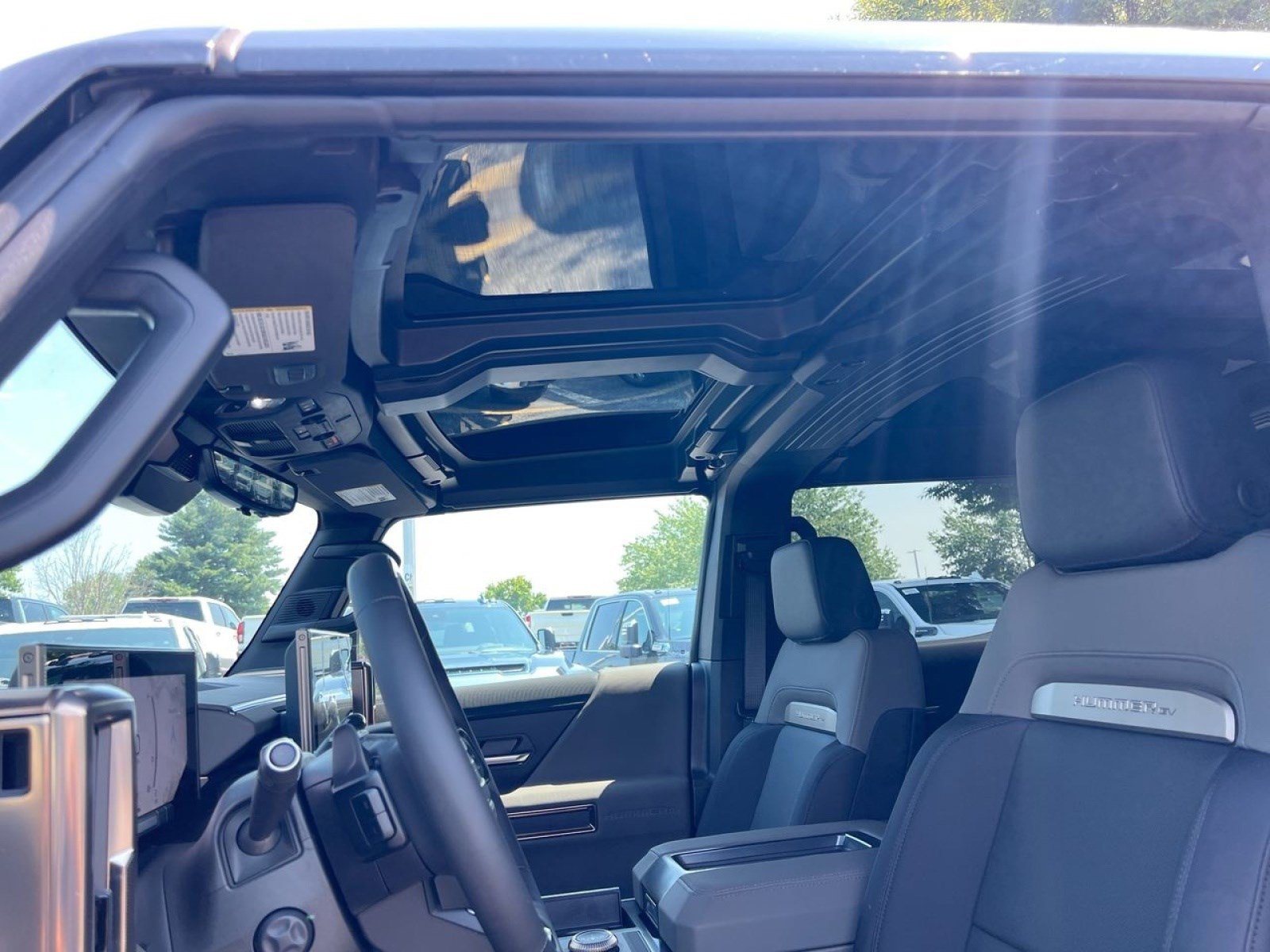 New 2025 GMC Hummer EV 2X image 21