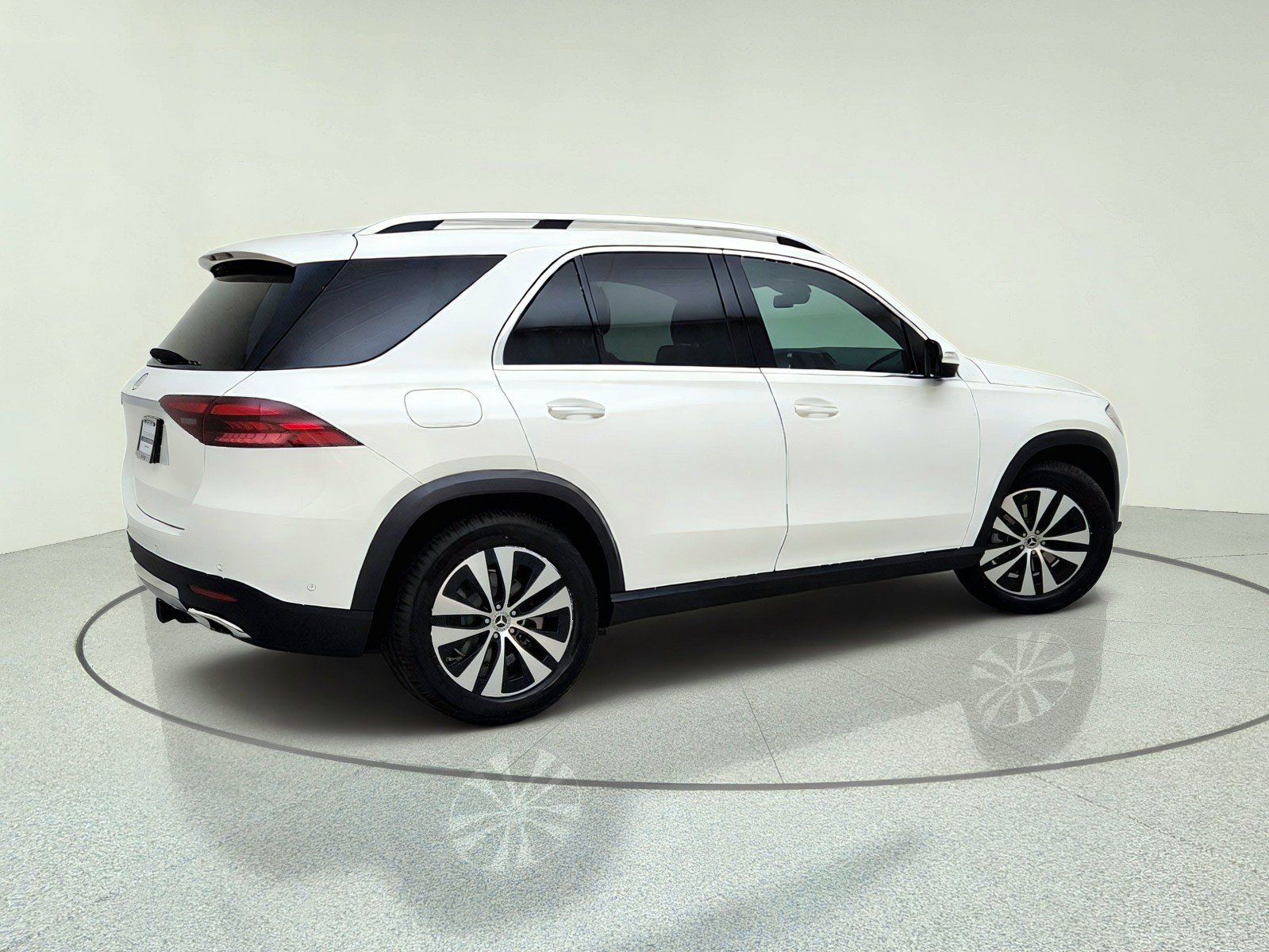 Certified 2026 Mercedes-Benz GLE 350 4MATIC image 8