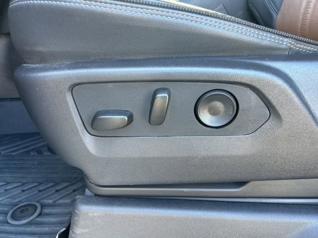 Certified 2025 Chevrolet Silverado 2500 High Country w/ Technology Package image 16