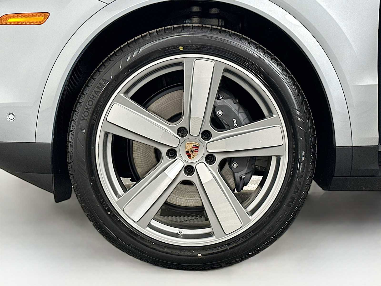 New 2026 Porsche Cayenne image 31