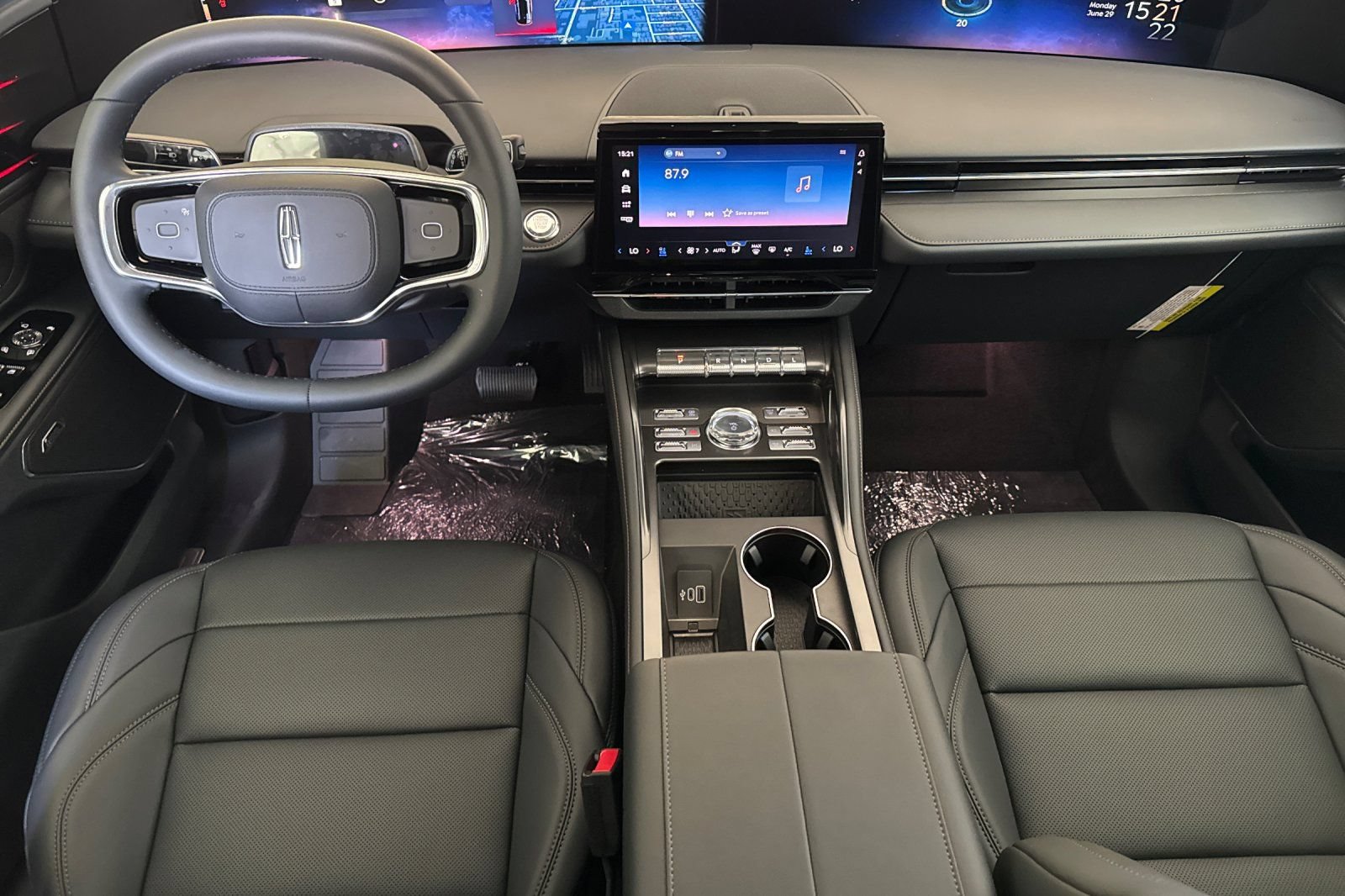 New 2026 Lincoln Nautilus Premier w/ Equipment Group 102A AWD/4WD image 10