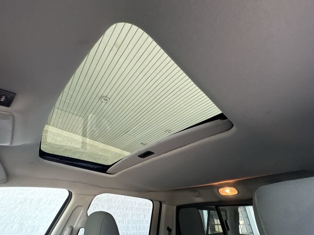 Used 2016 RAM 1500 Big Horn RWD image 18
