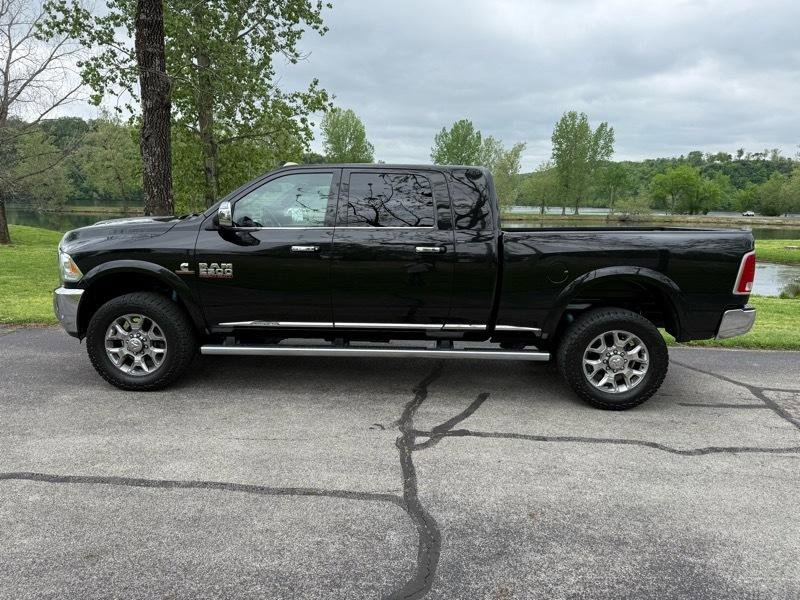 Used 2017 RAM 2500 Limited AWD/4WD image 4