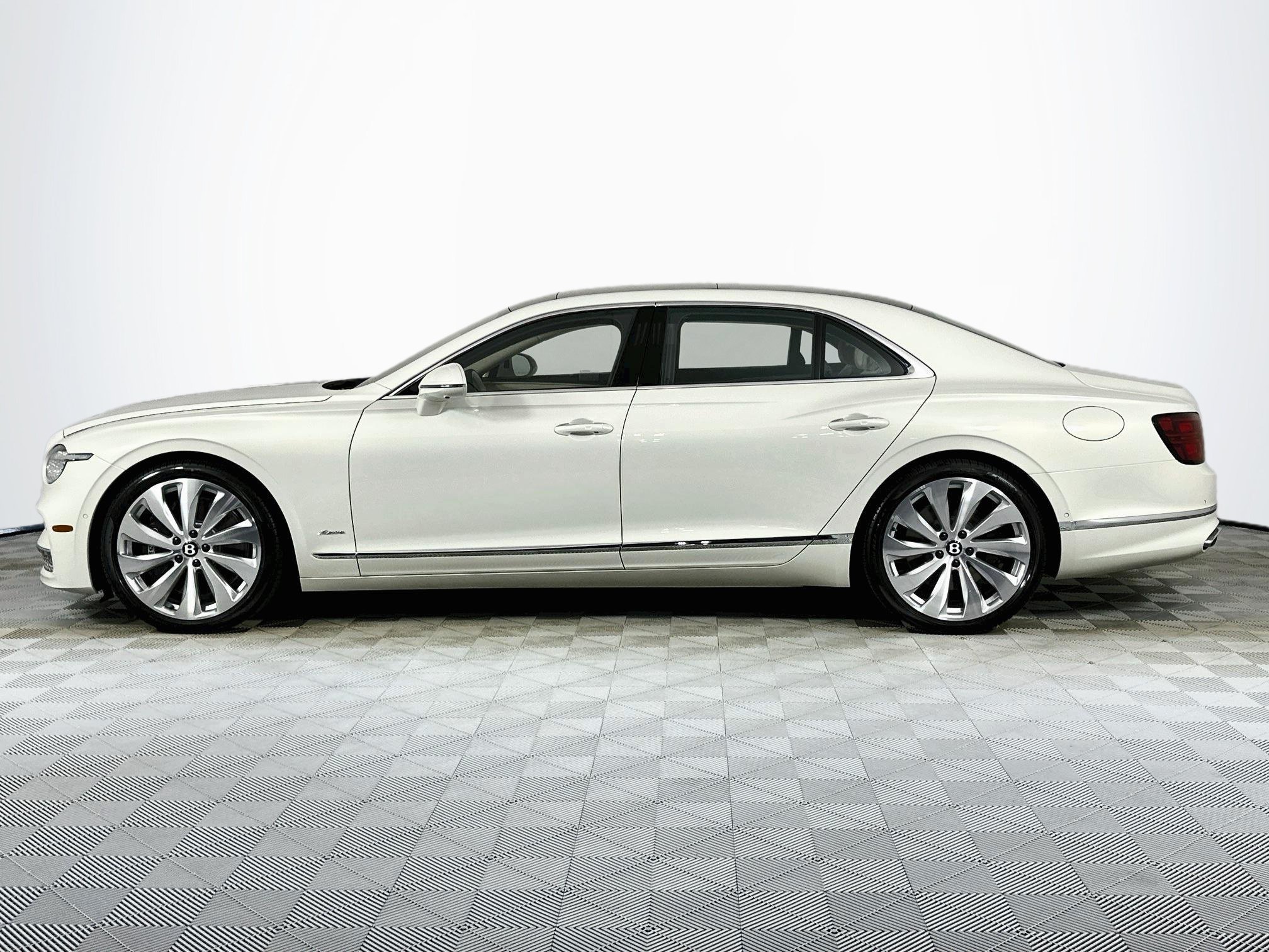 New 2027 Bentley Flying Spur AWD/4WD image 8