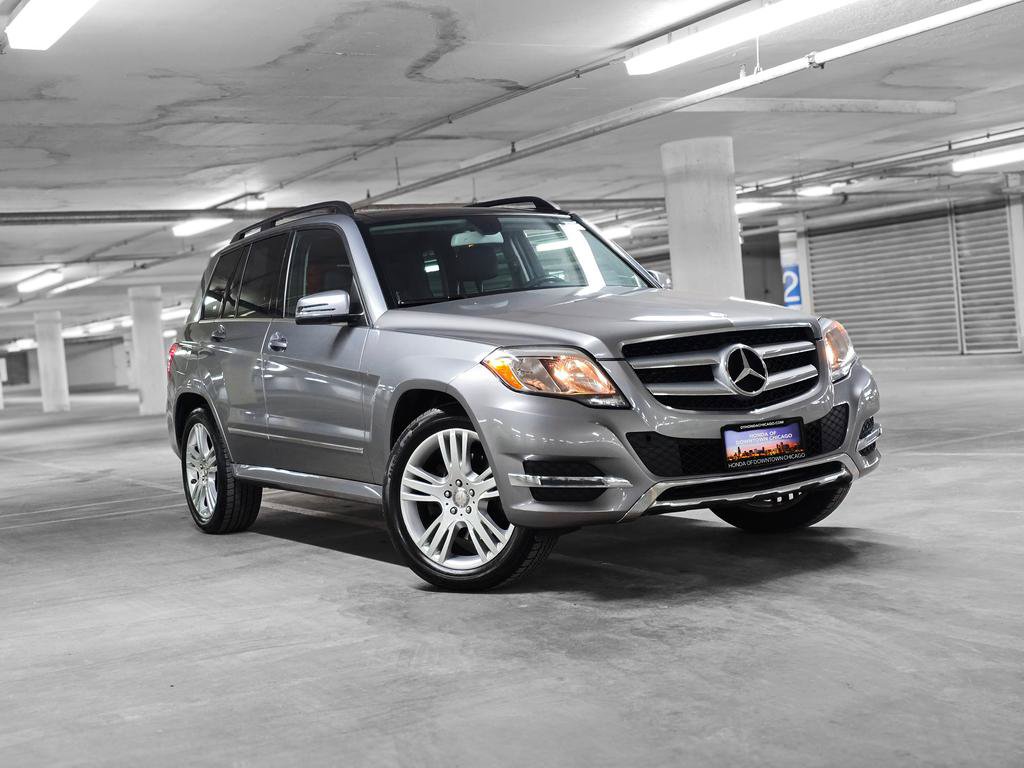 Used 2015 Mercedes-Benz GLK 350 4MATIC image 4