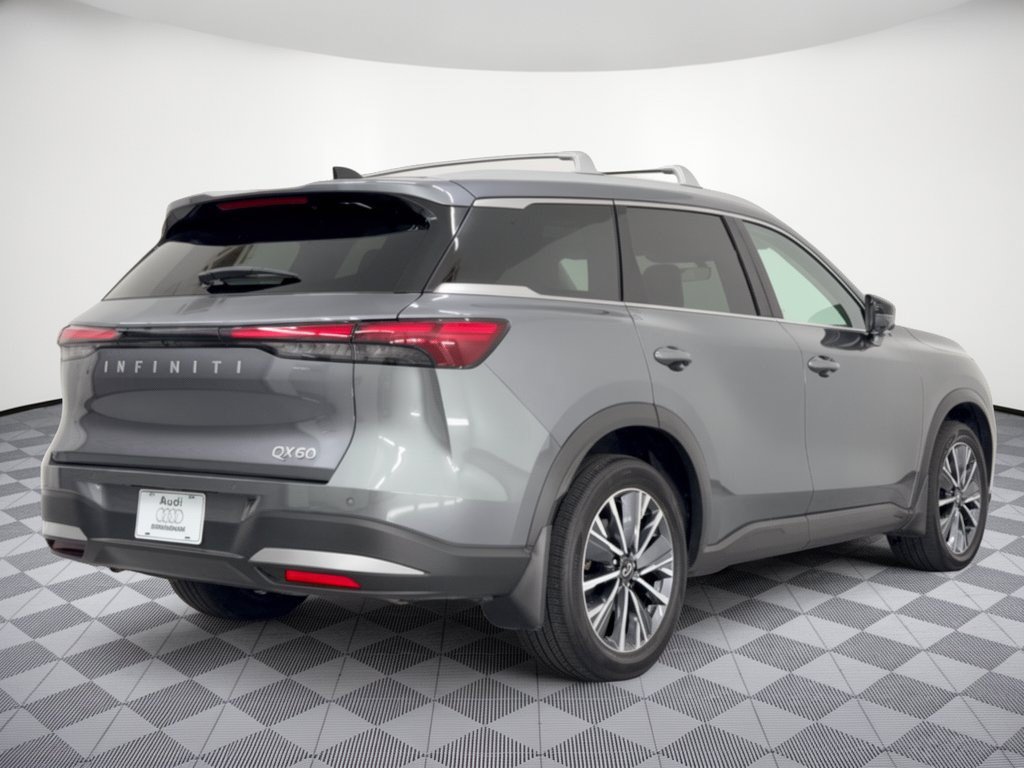Used 2026 INFINITI QX60 Luxe w/ Family Package FWD image 9