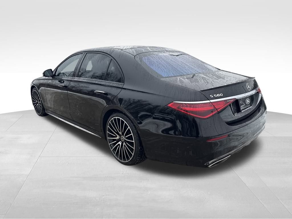 Used 2024 Mercedes-Benz S 580 S 580 image 3